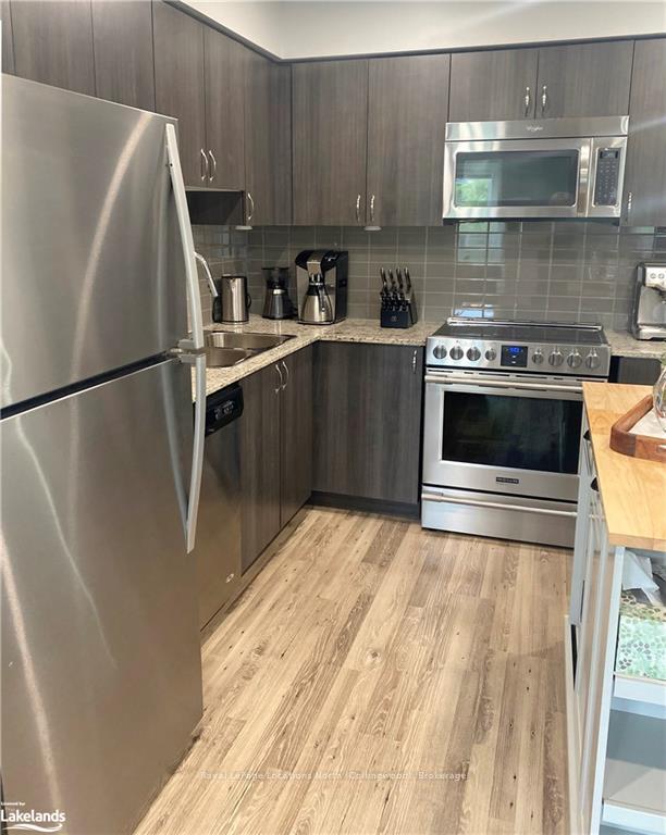 Photo 12 of Unit 202, 2 Anchorage Crescent, Collingwood — HOMEH
