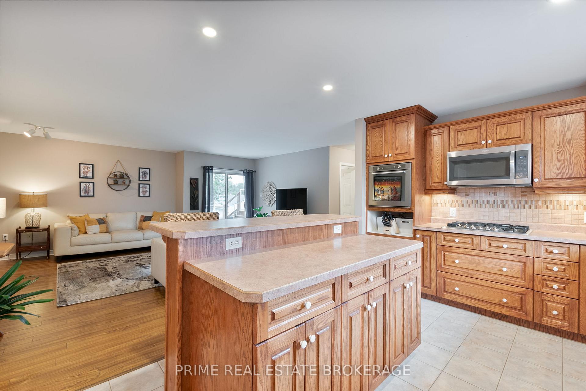 Photo 20 of 311 Smith Street, Central Elgin, Rural Central Elgin — HOMEH
