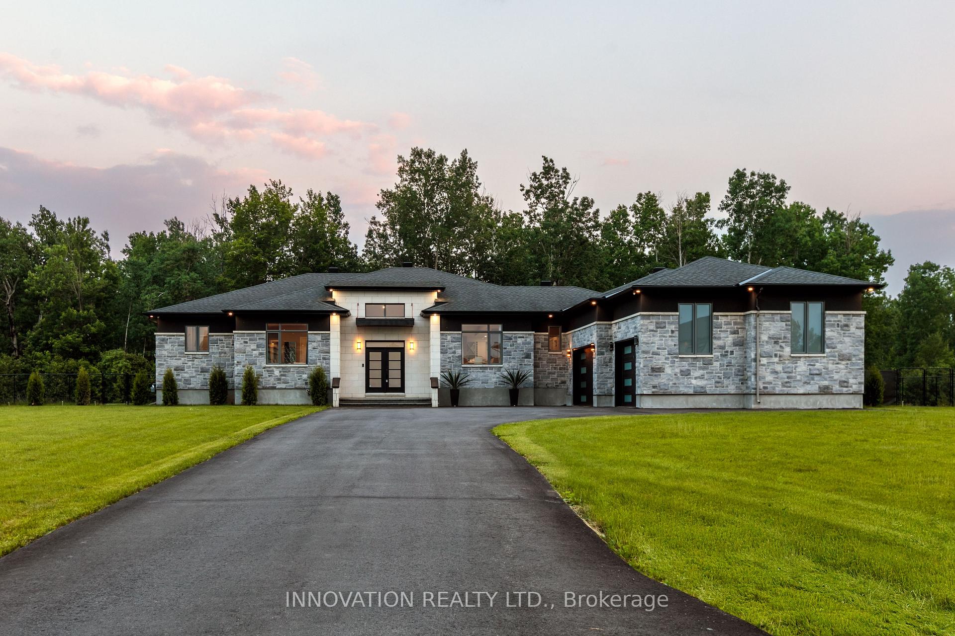 Front of 651 Ballycastle Crescent