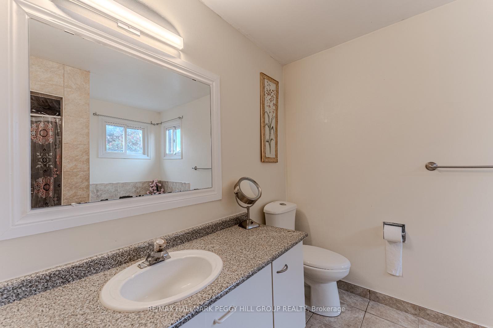 Photo 14 of 188 Kozlov Street, Barrie, West Bayfield — HOMEH