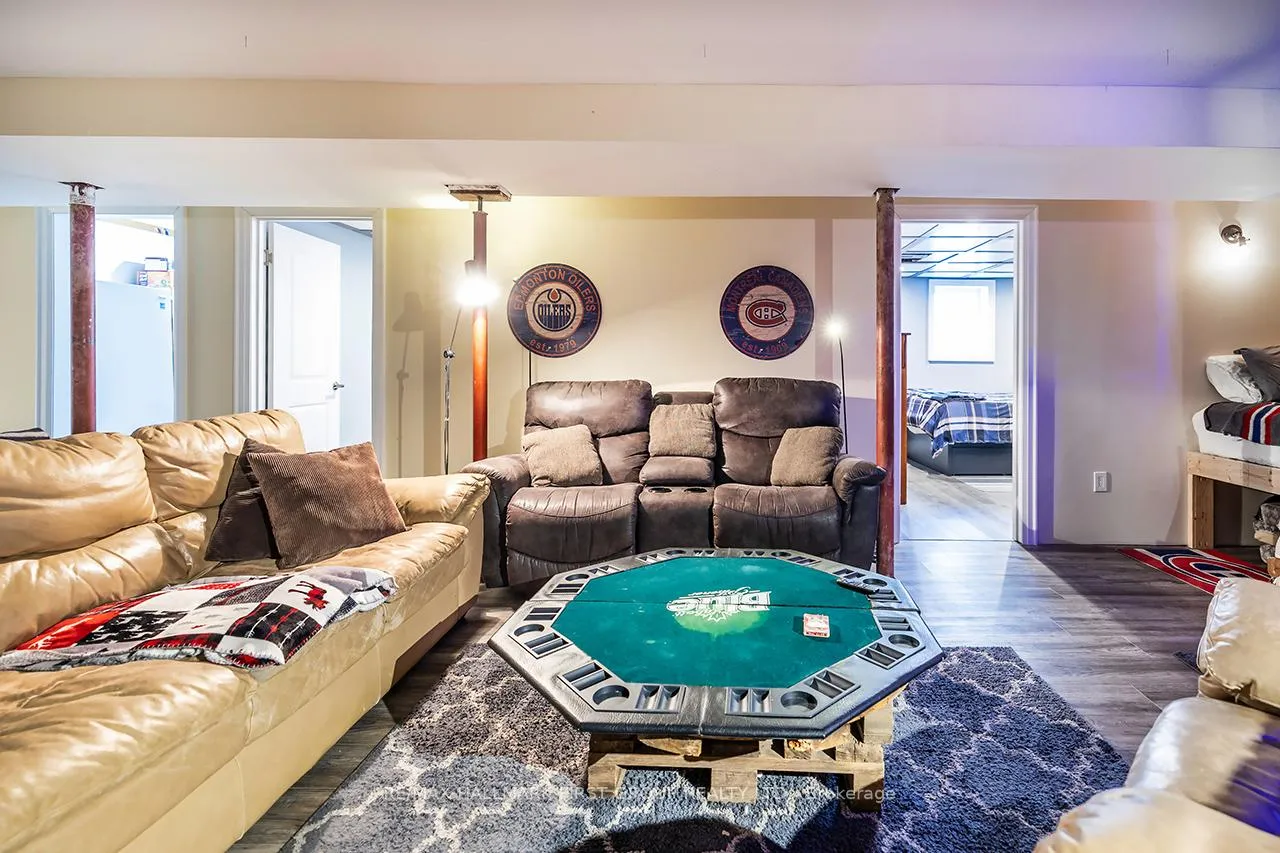 Photo 17 of 138 Orchard Heights Drive, Clarington, Newcastle — HOMEH