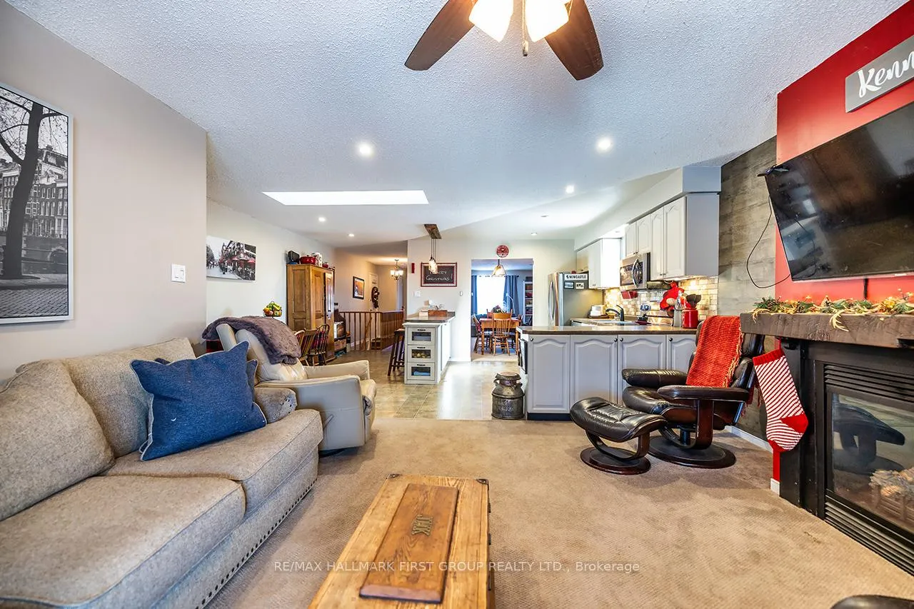 Photo 20 of 138 Orchard Heights Drive, Clarington, Newcastle — HOMEH