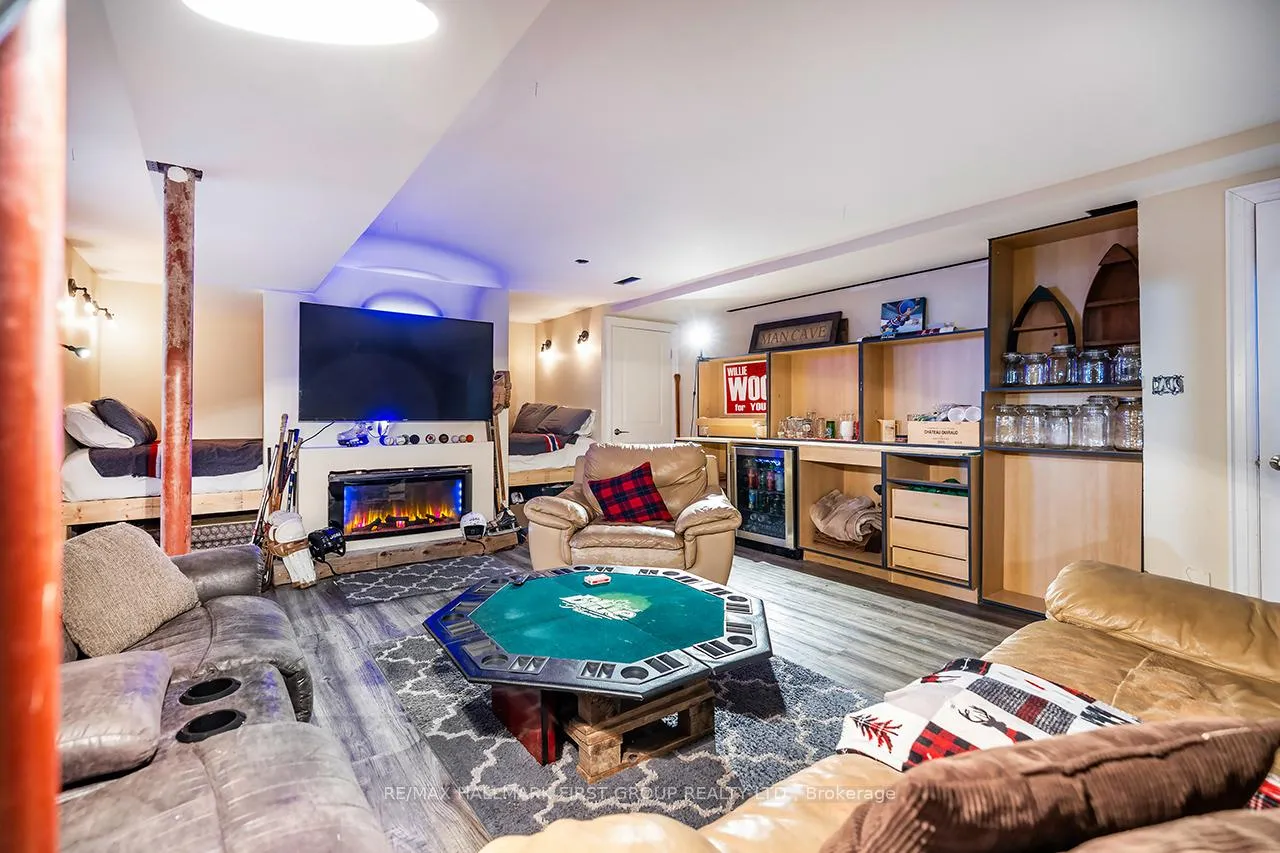 Photo 21 of 138 Orchard Heights Drive, Clarington, Newcastle — HOMEH