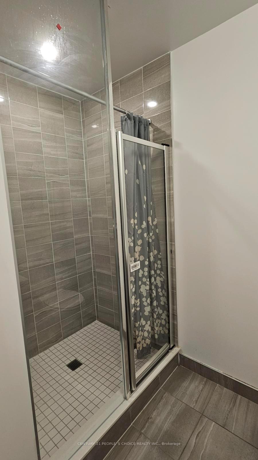 Photo 6 of Unit 404, 1480 Bayly Street, Pickering, Bay Ridges — HOMEH