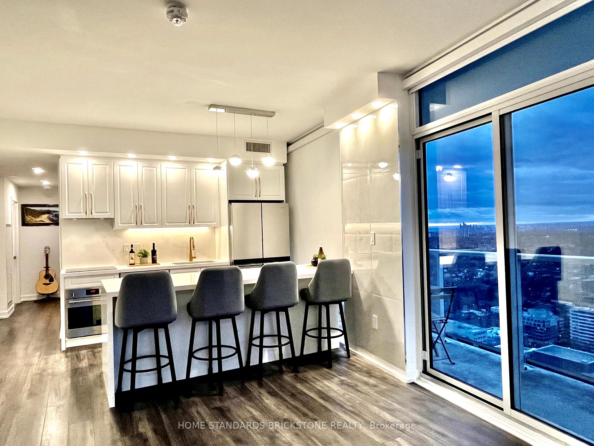 Photo 1 of Unit 3004, 33 Helendale Avenue, Toronto, Yonge-Eglinton — HOMEH