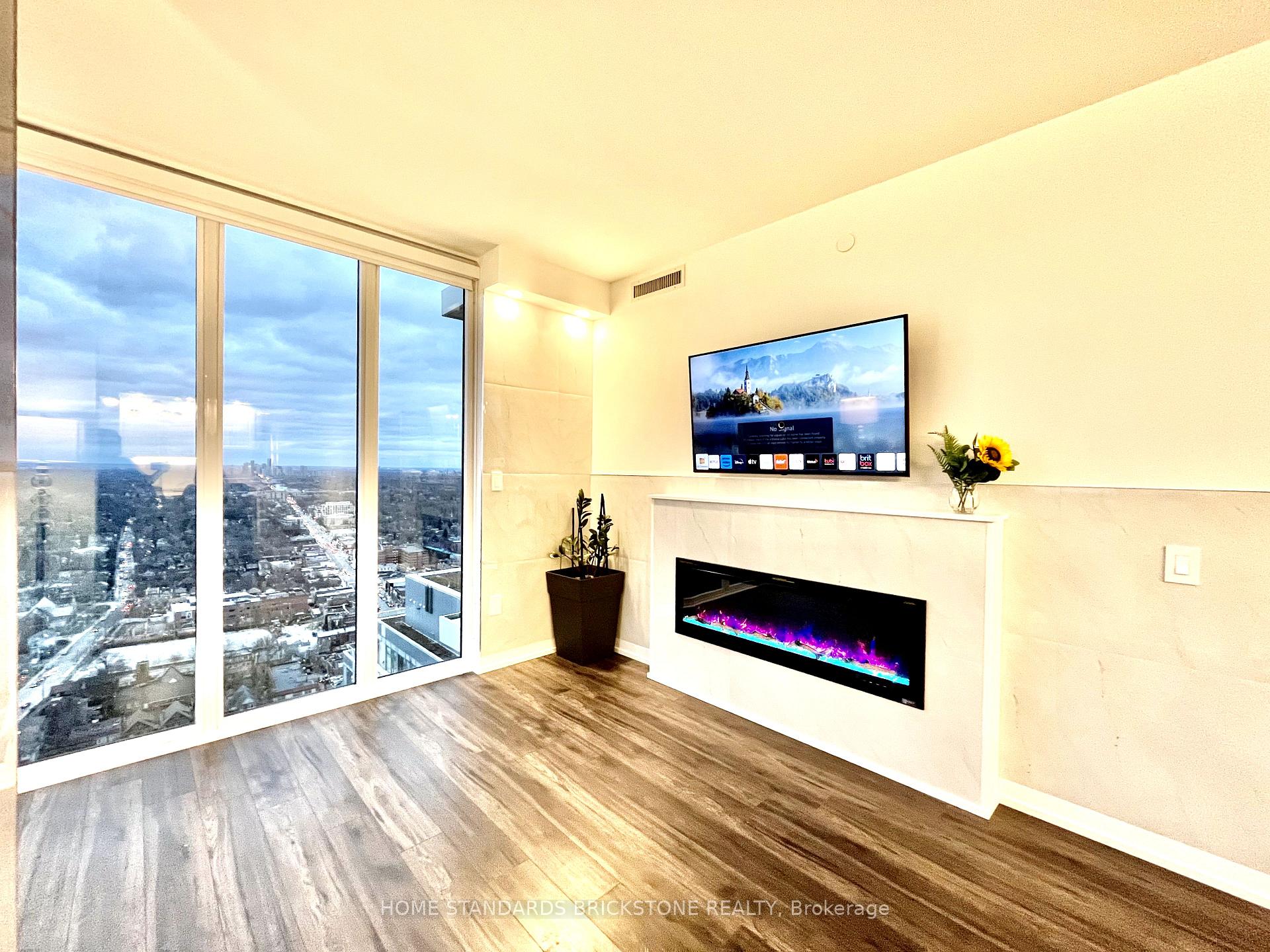 Photo 9 of Unit 3004, 33 Helendale Avenue, Toronto, Yonge-Eglinton — HOMEH