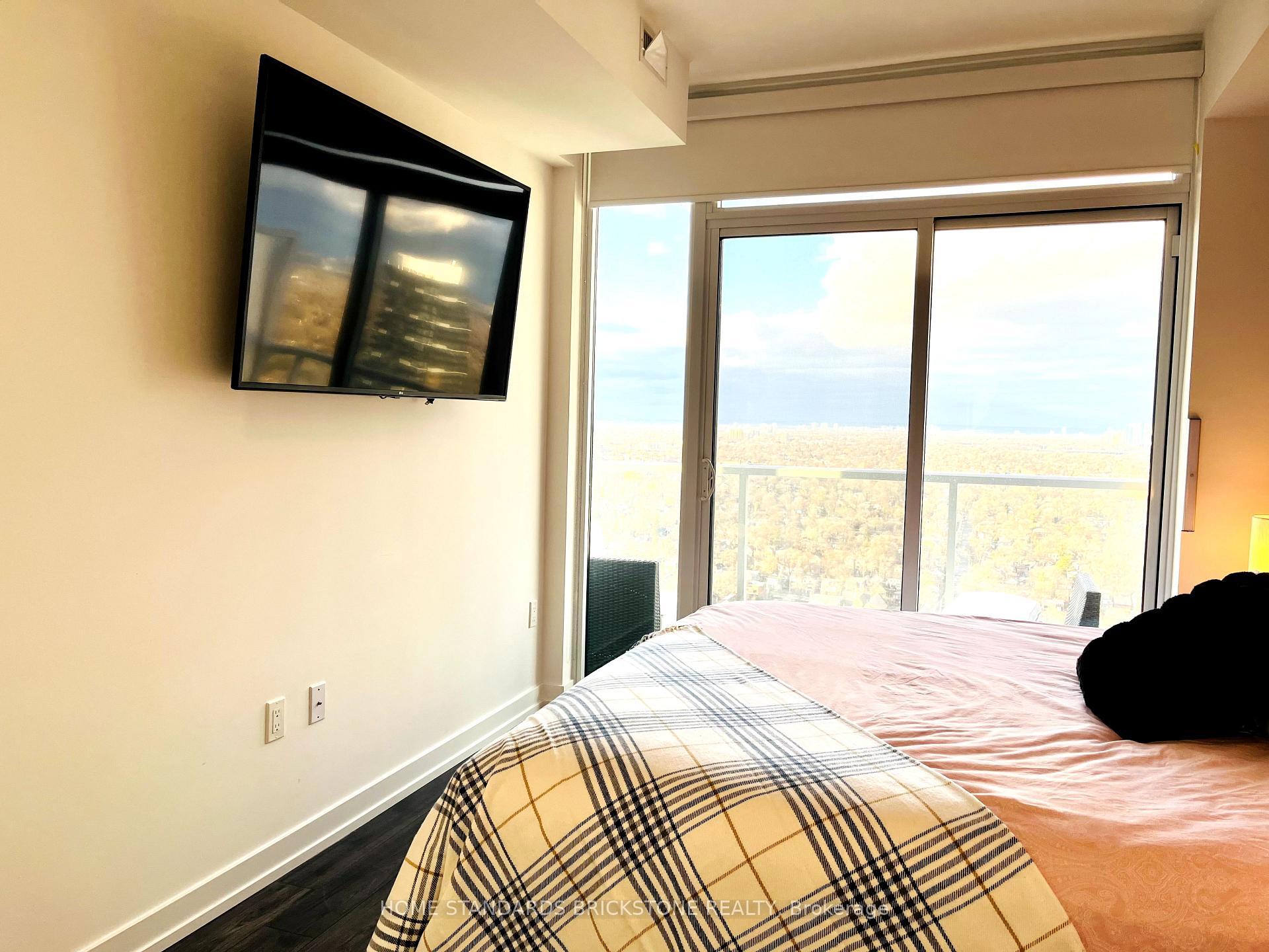 Photo 17 of Unit 3004, 33 Helendale Avenue, Toronto, Yonge-Eglinton — HOMEH