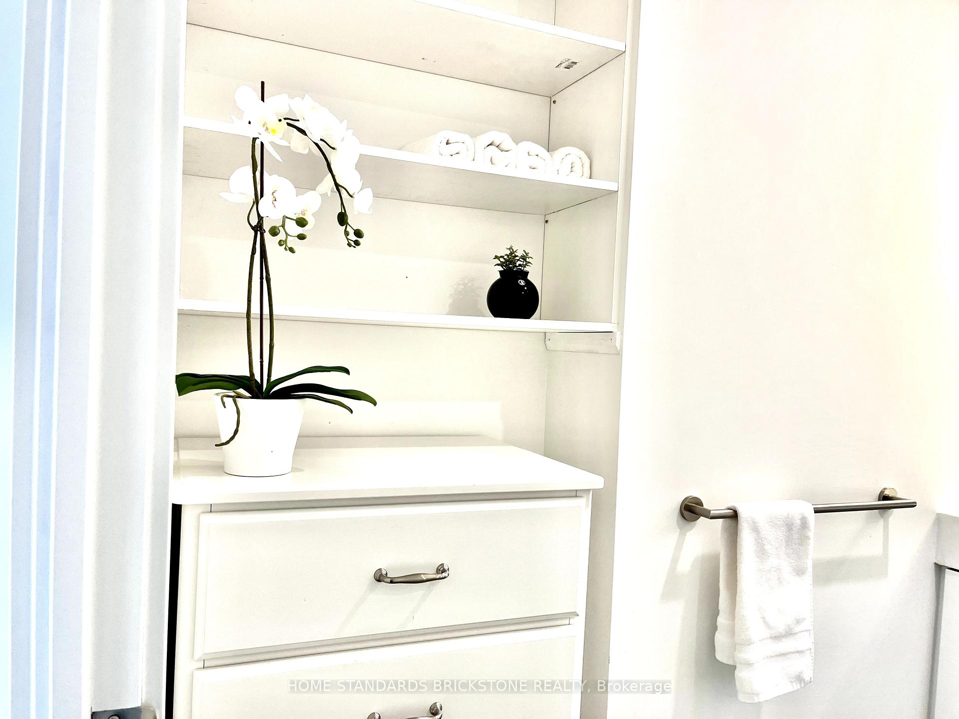 Photo 26 of Unit 3004, 33 Helendale Avenue, Toronto, Yonge-Eglinton — HOMEH