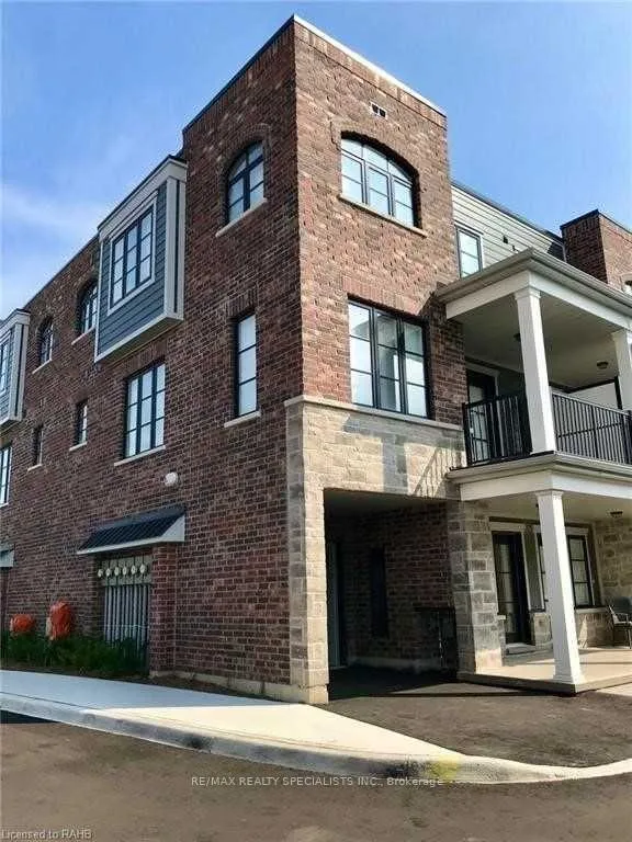 Photo 11 of Unit 24, 219 Dundas Street E, Hamilton, Waterdown — HOMEH