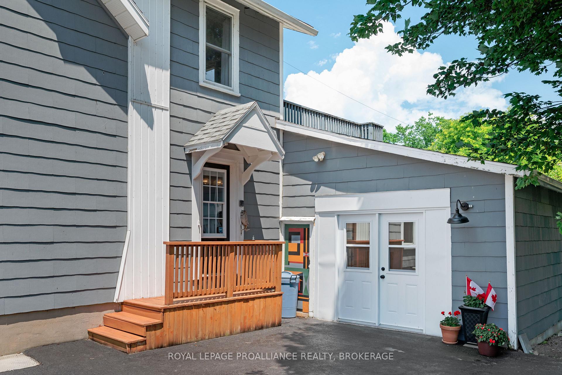 Photo 4 of 515 William Street S, Gananoque — HOMEH