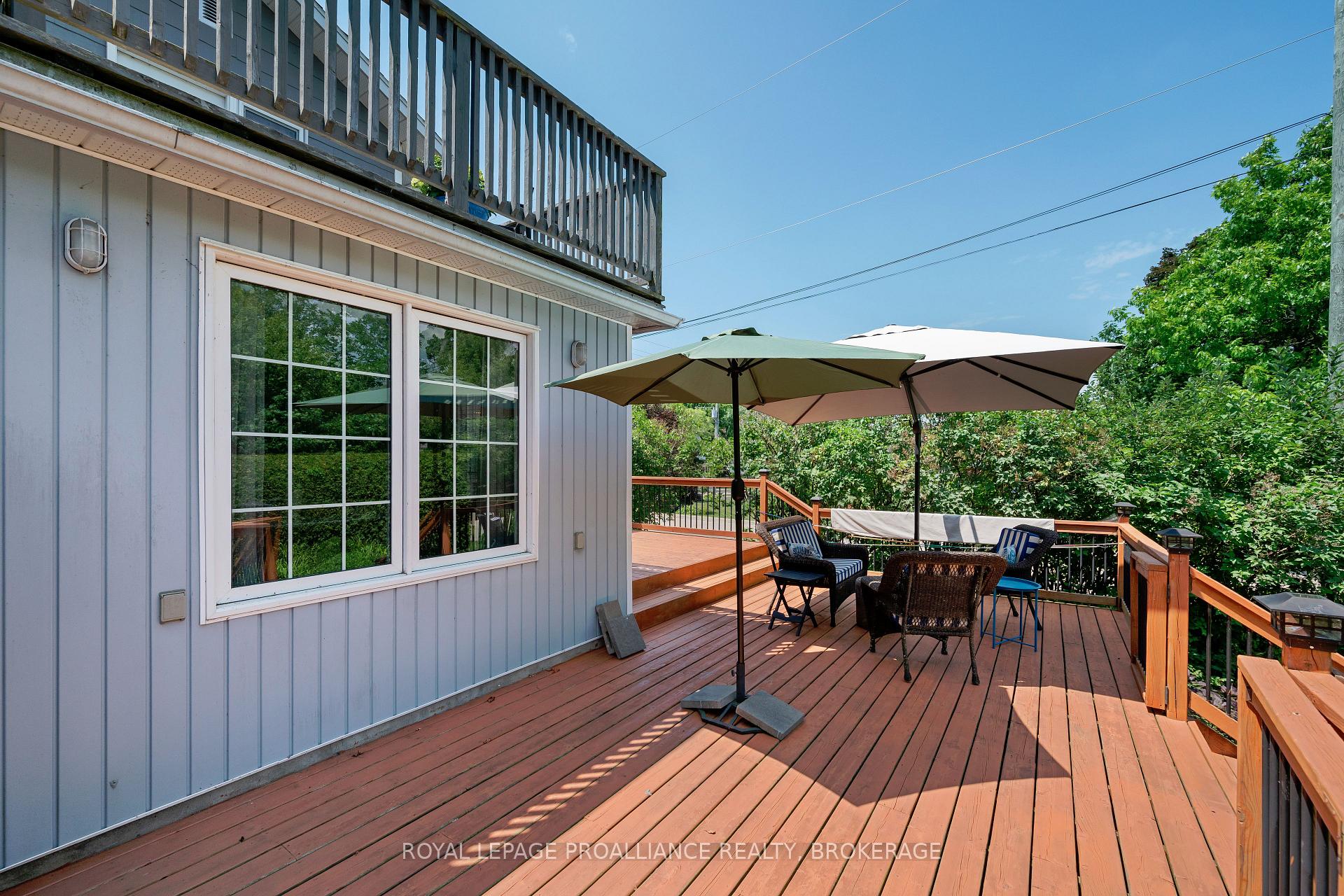 Photo 10 of 515 William Street S, Gananoque — HOMEH