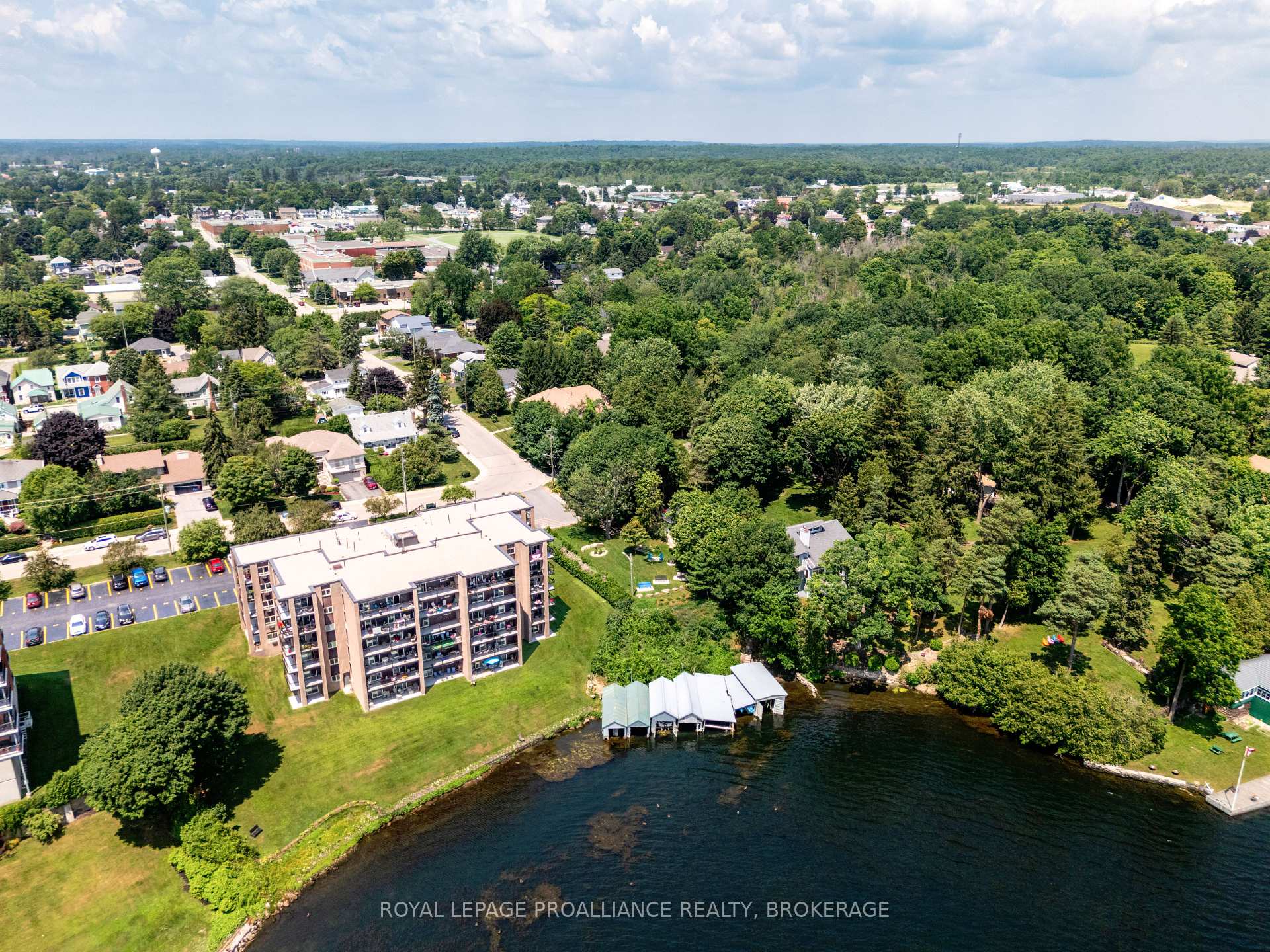 Photo 18 of 515 William Street S, Gananoque — HOMEH