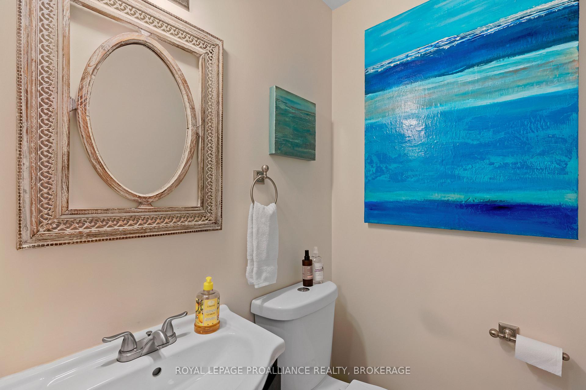 Photo 32 of 515 William Street S, Gananoque — HOMEH