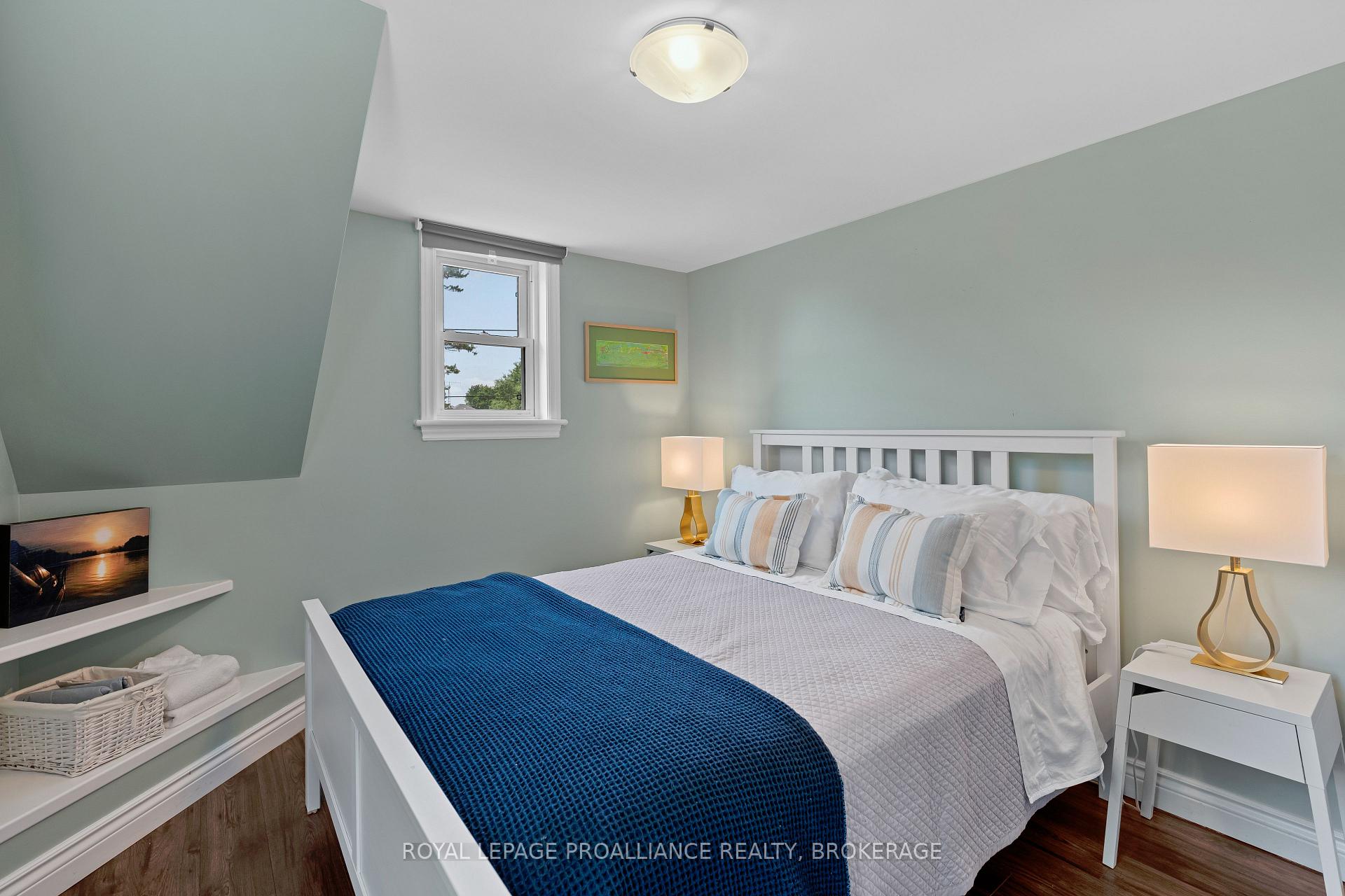 Photo 40 of 515 William Street S, Gananoque — HOMEH