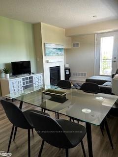 Photo 6 of Unit 306, 2 Anchorage Crescent, Collingwood — HOMEH