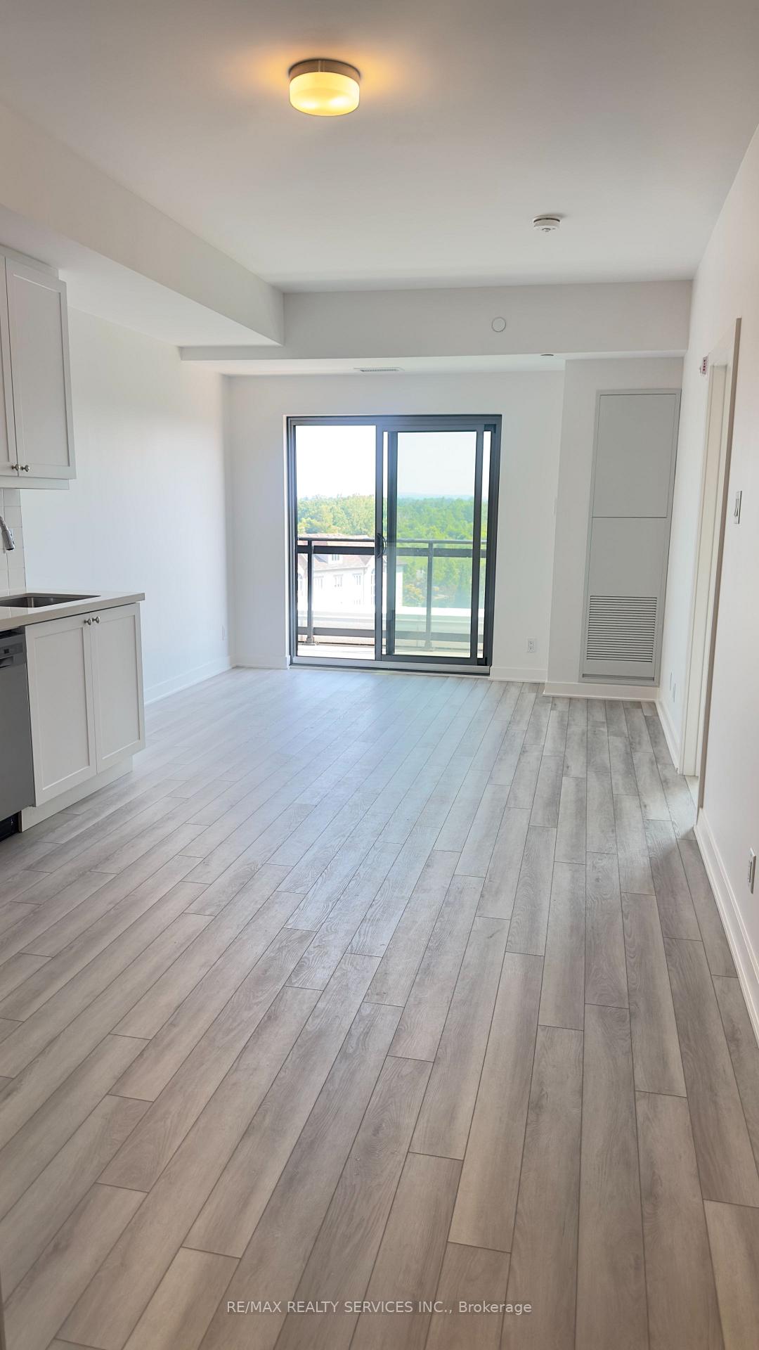 Photo 4 of Unit 706, 55 Clarington Boulevard, Clarington, Bowmanville — HOMEH