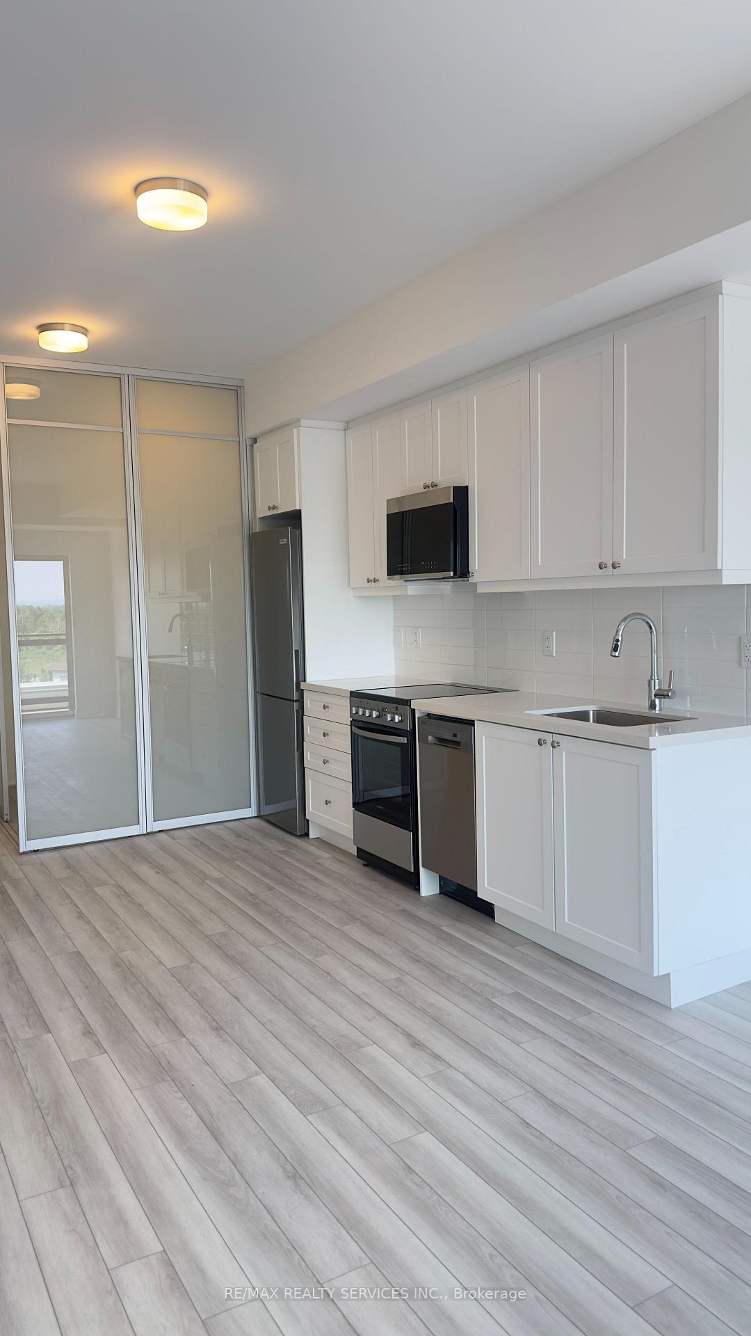 Photo 7 of Unit 706, 55 Clarington Boulevard, Clarington, Bowmanville — HOMEH