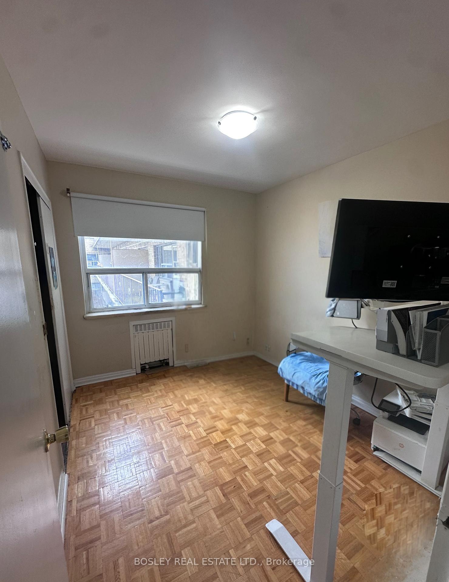 Photo 5 of Unit 309, 970 Eglinton Avenue E, Toronto, Leaside — HOMEH