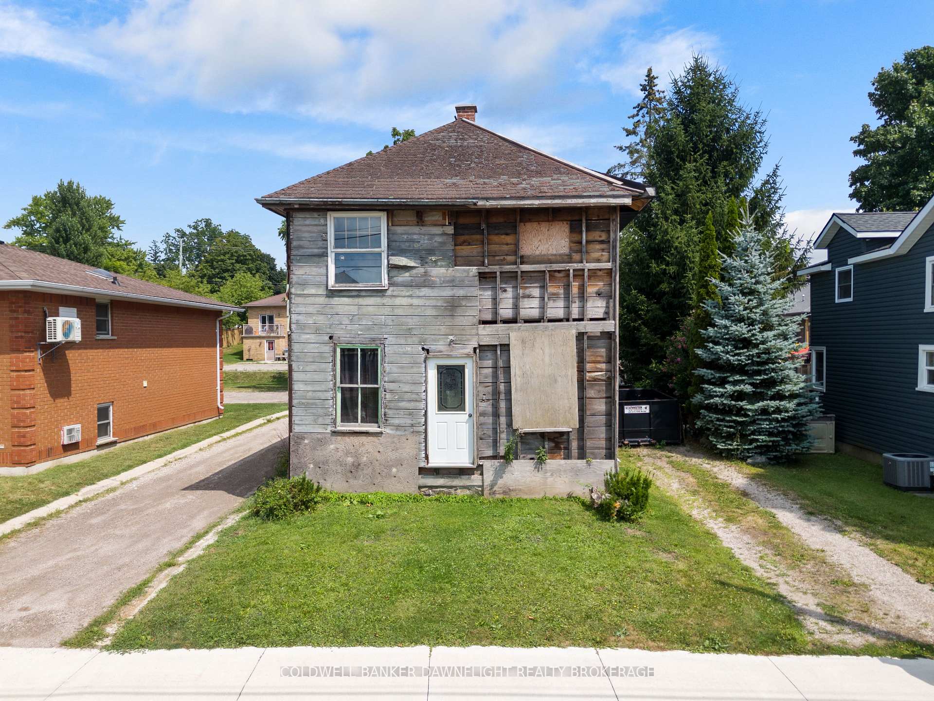 Photo 1 of 165 James Street, Central Huron, Clinton — HOMEH