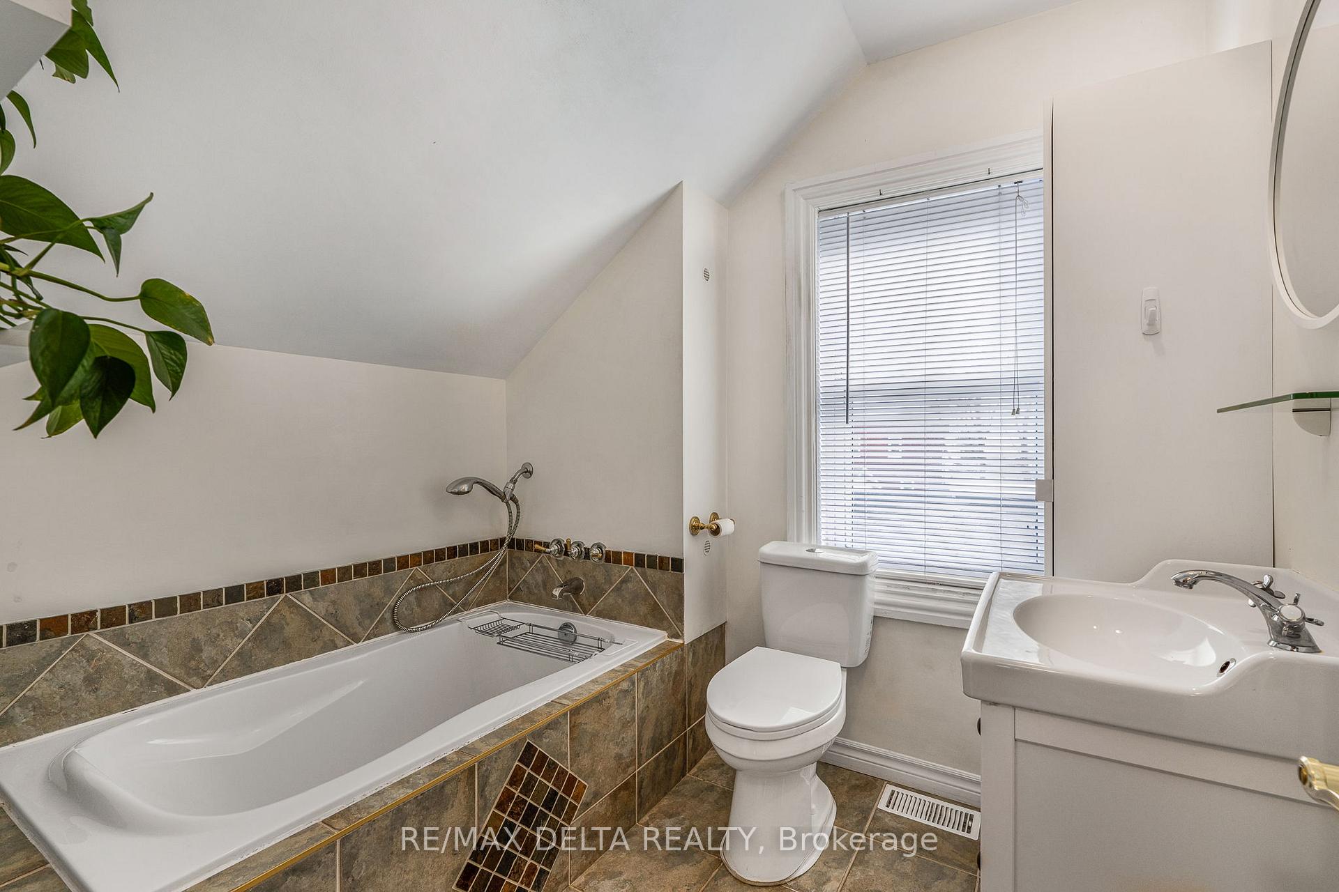 Photo 26 of 89 High Street, Champlain, Vankleek Hill — HOMEH