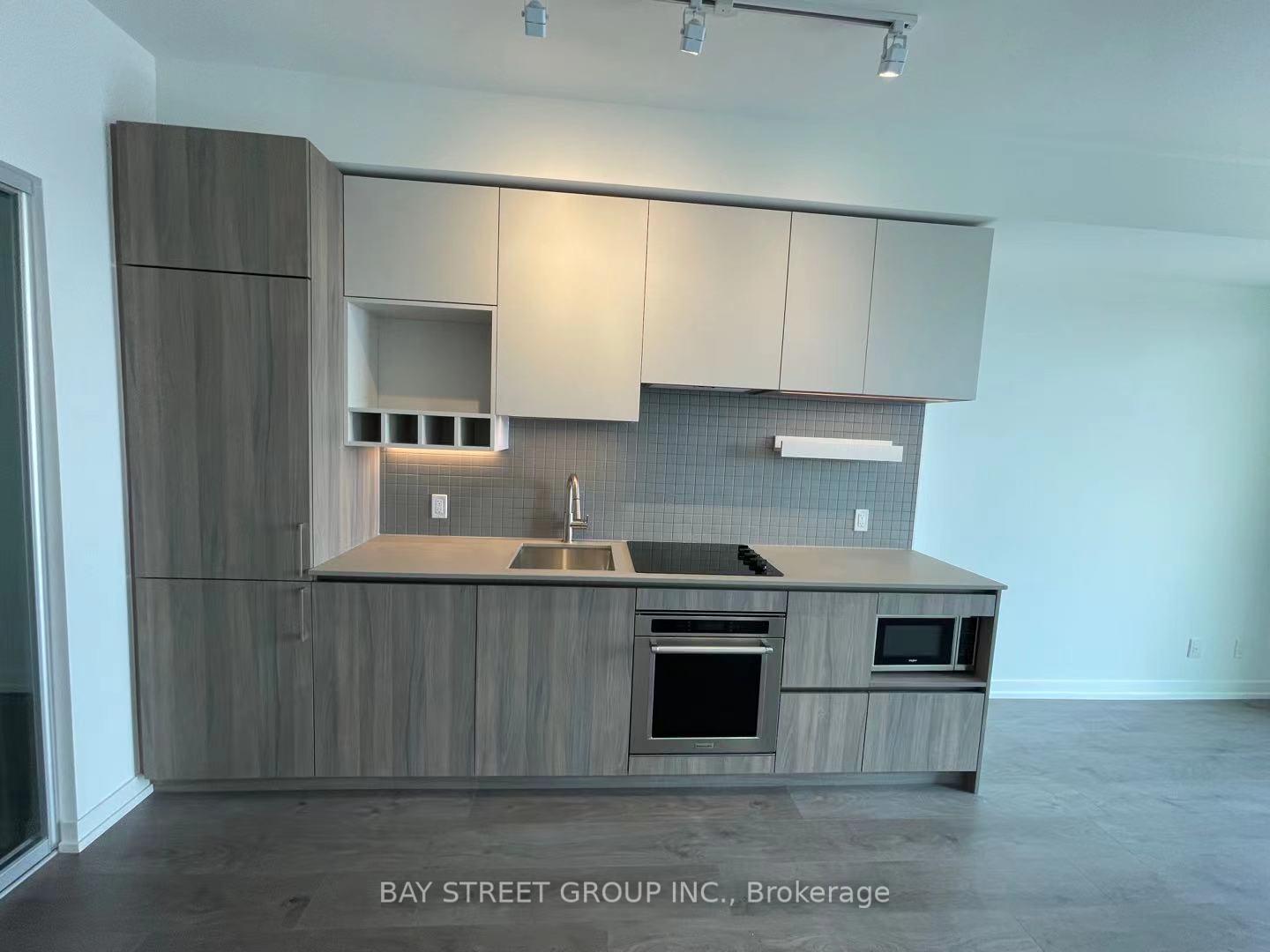 Photo 5 of Unit 5105, 950 portage Parkway, Vaughan, Vaughan Corporate Centre — HOMEH