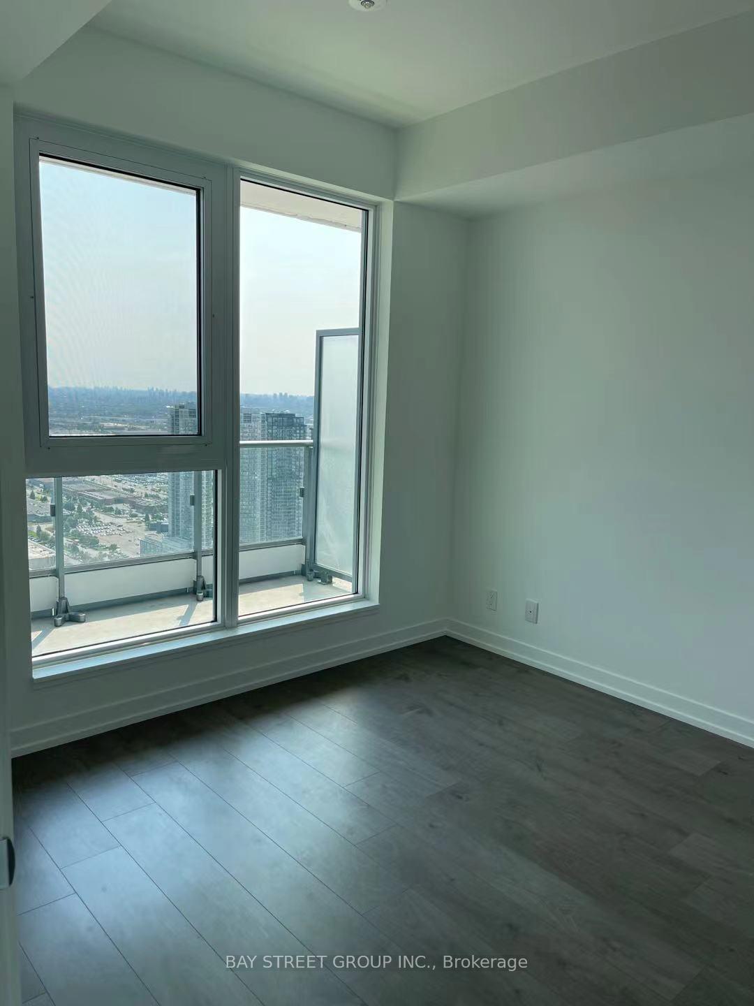 Photo 7 of Unit 5105, 950 portage Parkway, Vaughan, Vaughan Corporate Centre — HOMEH