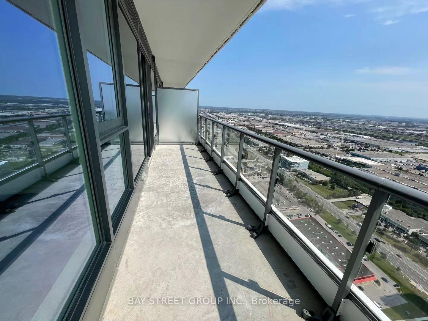 Photo 13 of Unit 5105, 950 portage Parkway, Vaughan, Vaughan Corporate Centre — HOMEH
