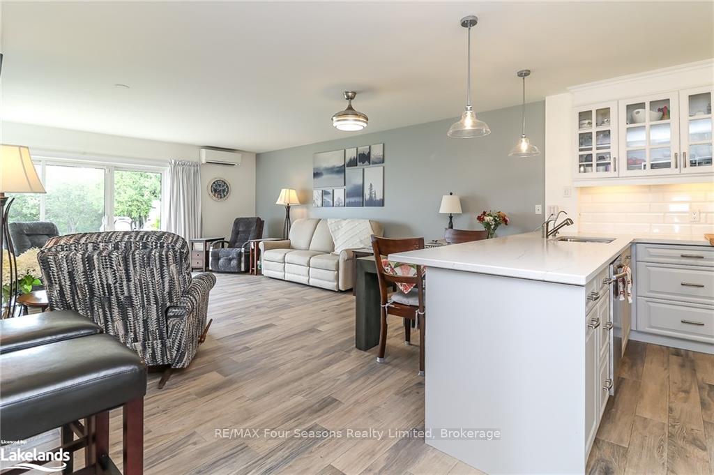 Photo 13 of Unit 18, 44 Trott Boulevard, Collingwood — HOMEH