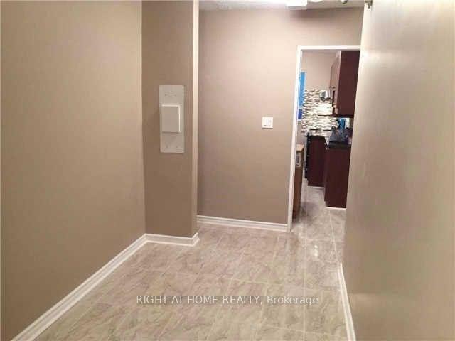 Photo 5 of Unit 3205, 3 Massey Square, Toronto, Crescent Town — HOMEH