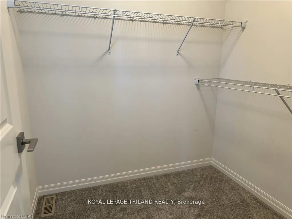Photo 11 of 58 Cortland Terrace, St. Thomas — HOMEH
