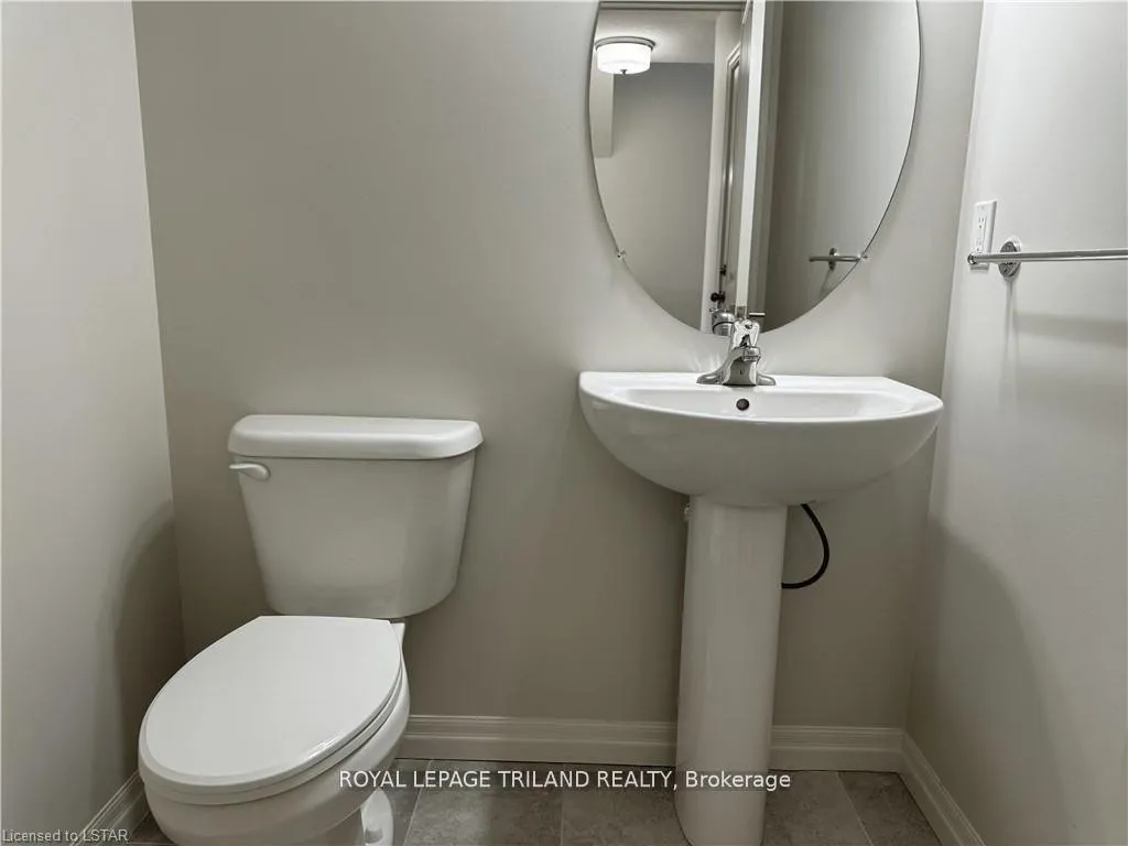 Photo 14 of 58 Cortland Terrace, St. Thomas — HOMEH