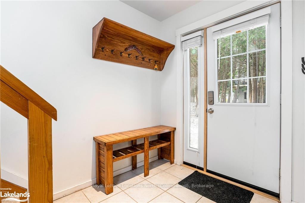 Photo 3 of 470 Oxbow Crescent, Collingwood — HOMEH