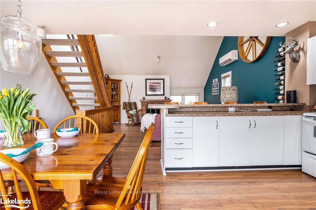 Photo 19 of 470 Oxbow Crescent, Collingwood — HOMEH