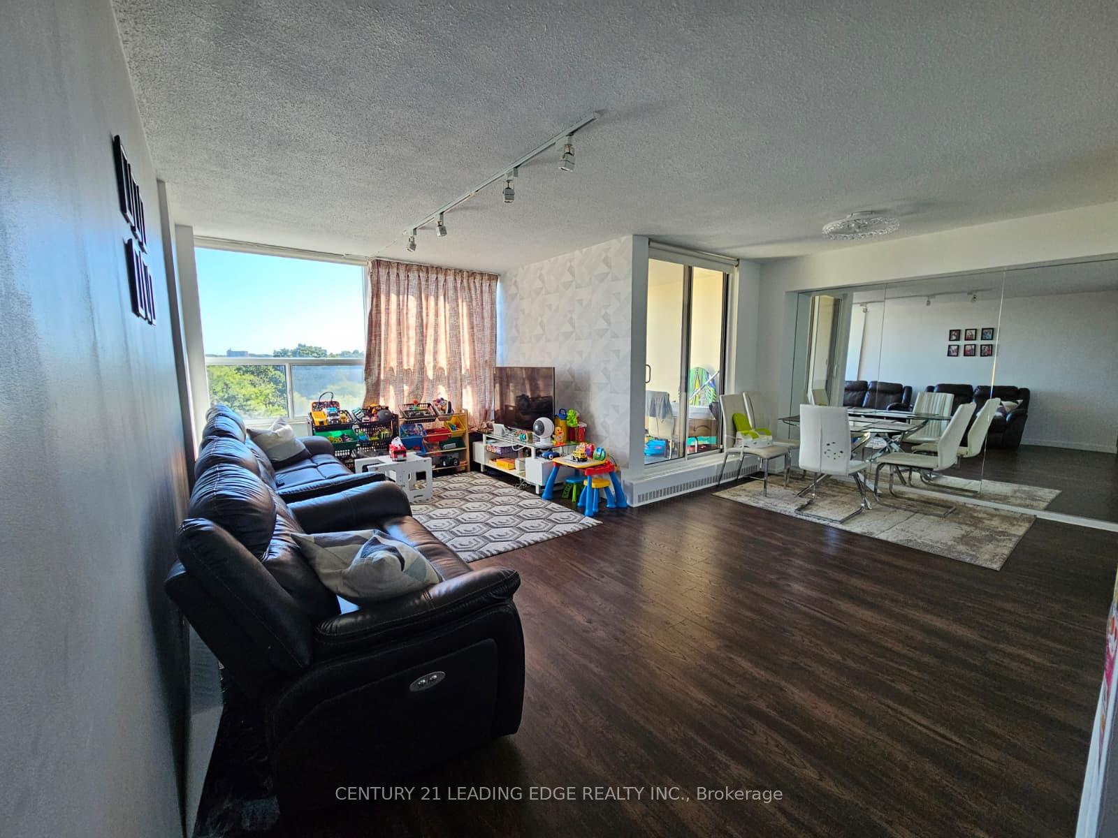 Photo 9 of Unit 615, 5 Vicora Linkway, Toronto, Flemingdon Park — HOMEH