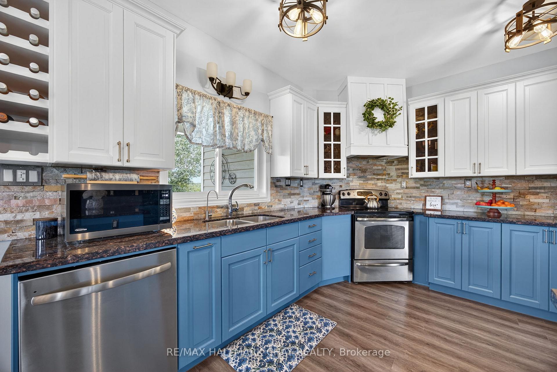 Photo 14 of 5518 Conc 7 Sunnidale Concession, Clearview, Rural Clearview — HOMEH