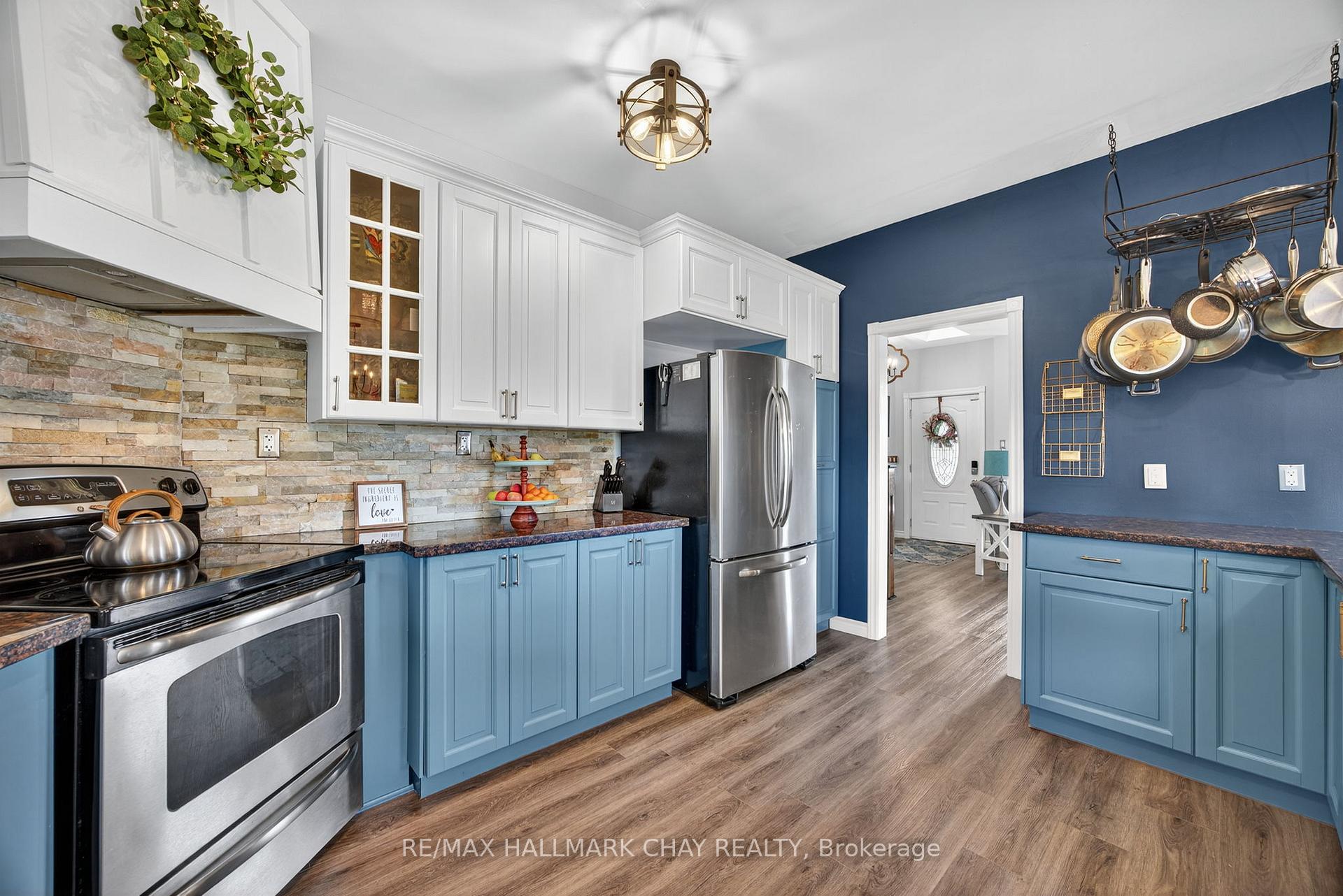 Photo 15 of 5518 Conc 7 Sunnidale Concession, Clearview, Rural Clearview — HOMEH