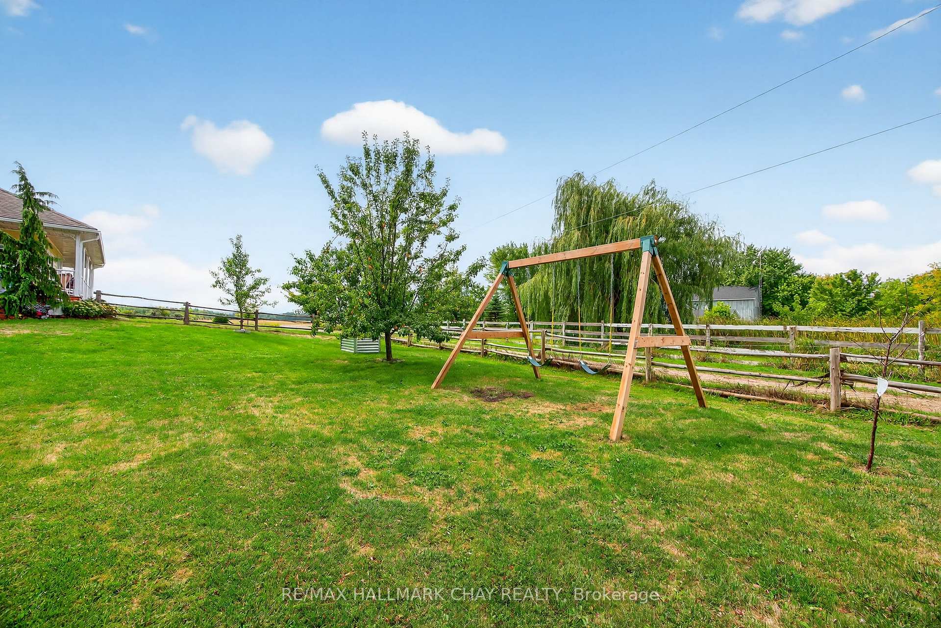 Photo 47 of 5518 Conc 7 Sunnidale Concession, Clearview, Rural Clearview — HOMEH