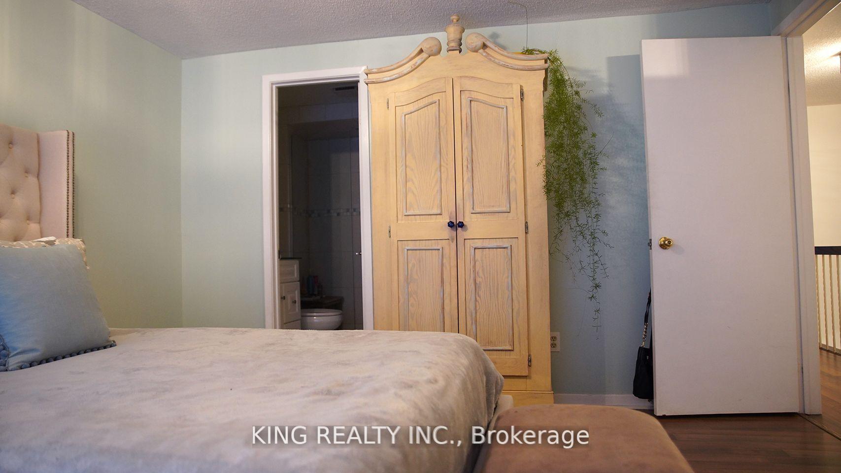 Photo 13 of Unit 21, 139 Maple Branch Path, Etobicoke, Kingsview Village-The Westway — HOMEH