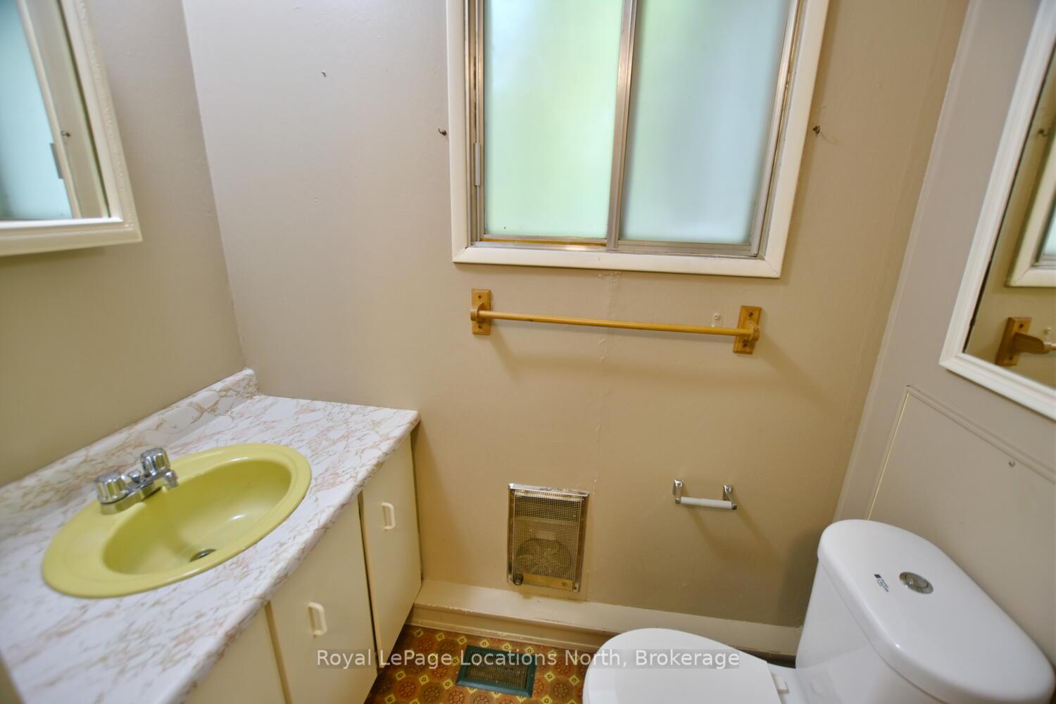 Photo 18 of 15 Fair Street, Collingwood — HOMEH