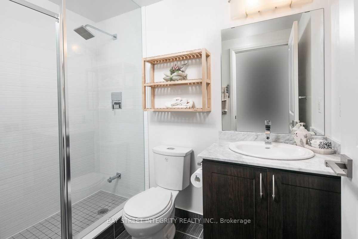 Photo 9 of Unit 1601, 7171 Yonge Street, Markham, Thornhill — HOMEH