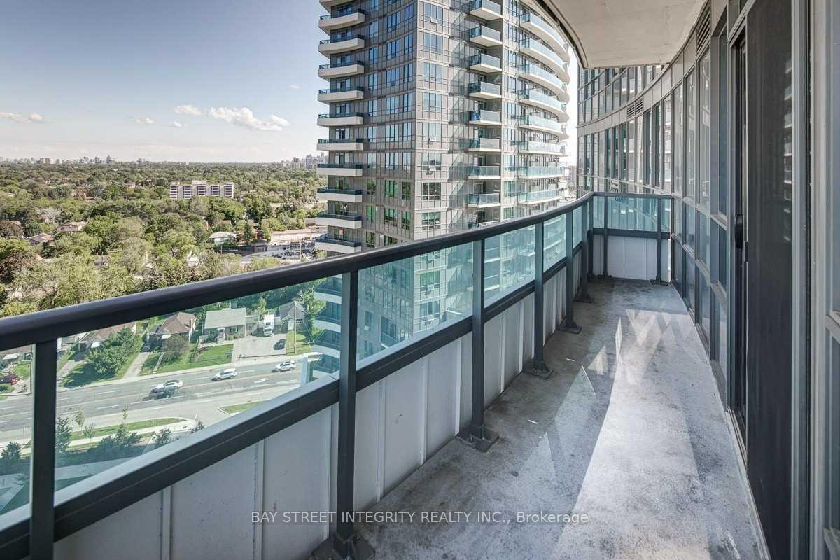 Photo 11 of Unit 1601, 7171 Yonge Street, Markham, Thornhill — HOMEH