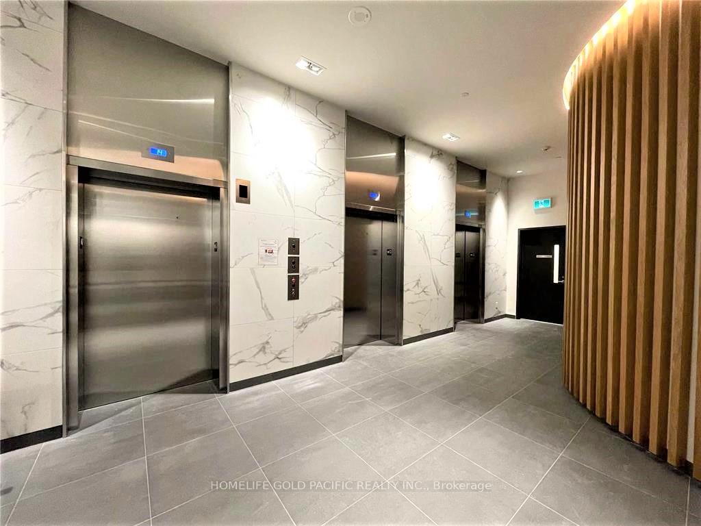 Photo 4 of Unit 720, 120 Varna Drive, Toronto, Englemount-Lawrence — HOMEH