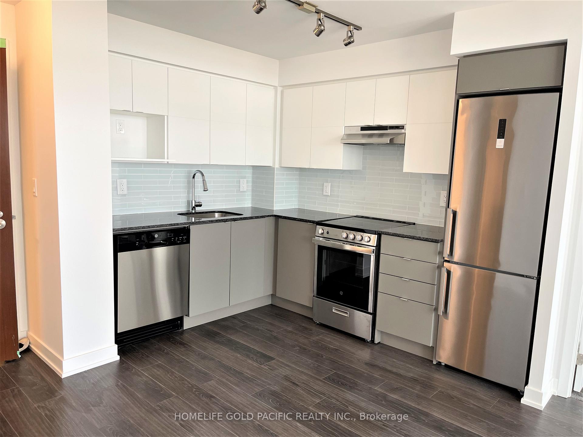 Photo 9 of Unit 720, 120 Varna Drive, Toronto, Englemount-Lawrence — HOMEH