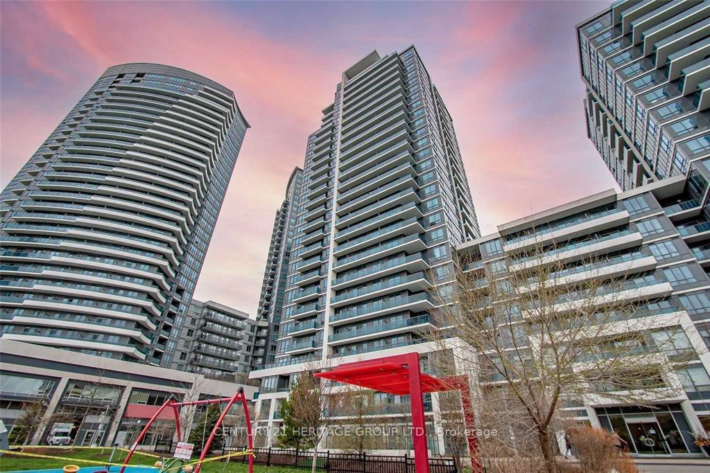Photo 1 of Unit Ph107, 7165 Yonge Street, Markham, Thornhill — HOMEH