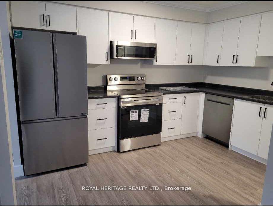 Photo 4 of Unit 211, 1535 Diefenbaker Court, Pickering, Town Centre — HOMEH
