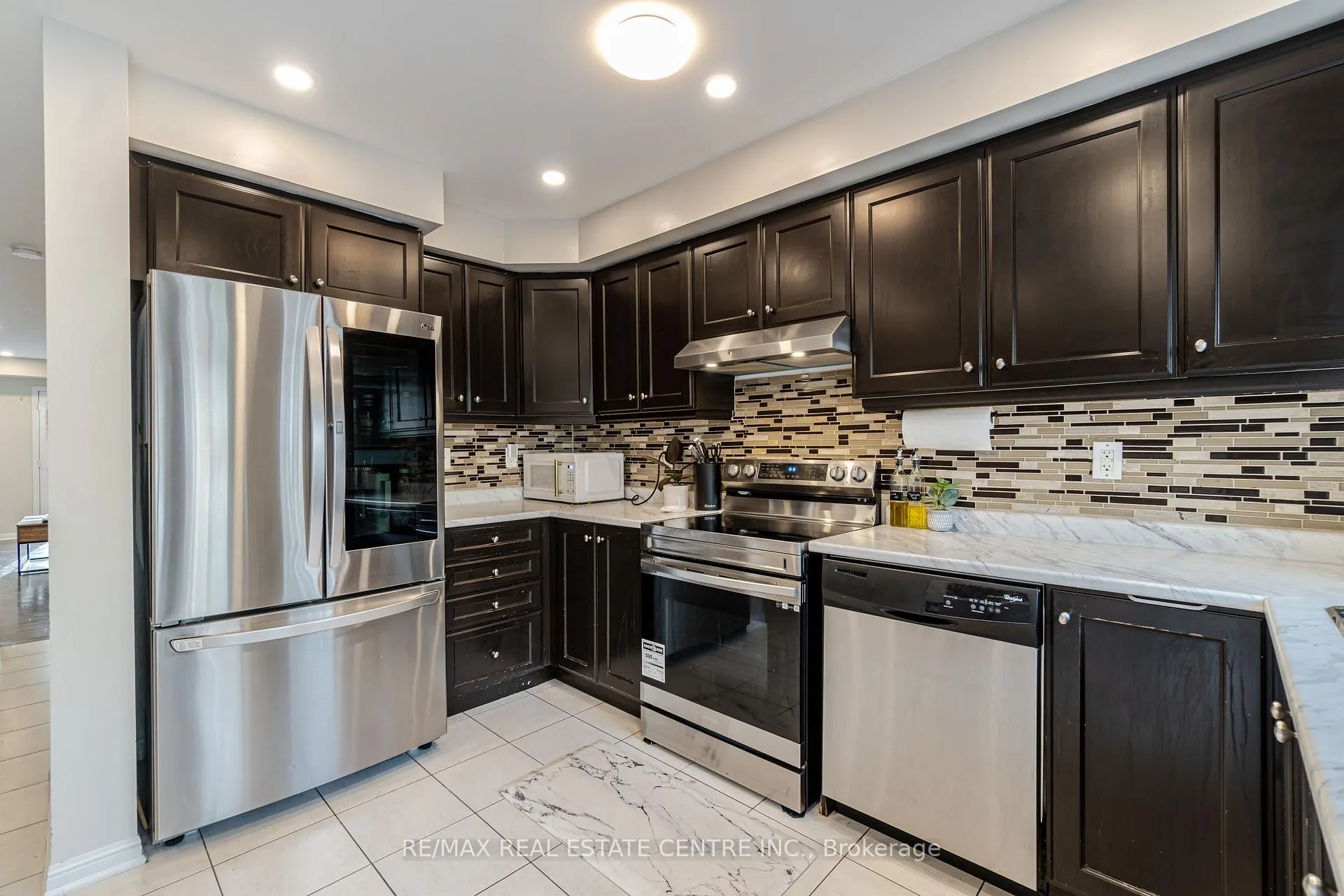 Photo 12 of Unit 26, 6020 Derry Street, Milton, Harrison — HOMEH