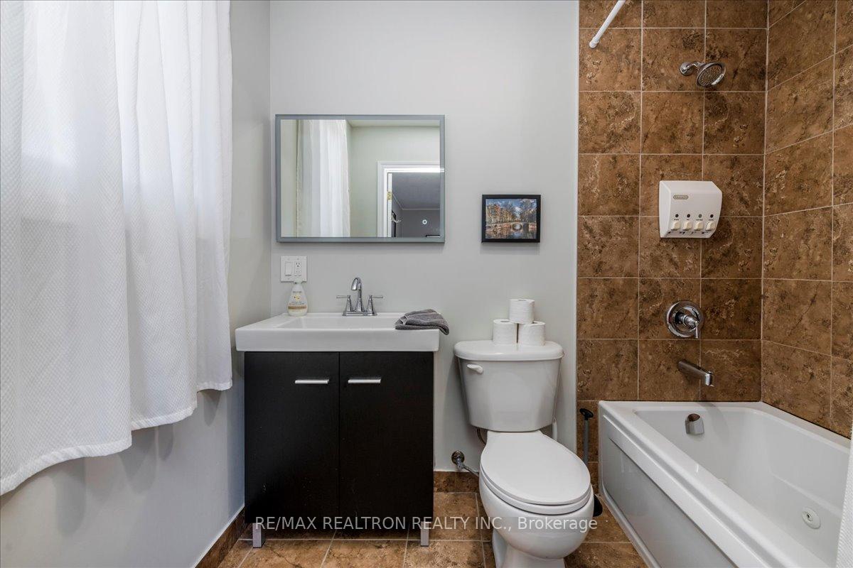 Photo 19 of 146 Carmichael Crescent, Blue Mountains — HOMEH