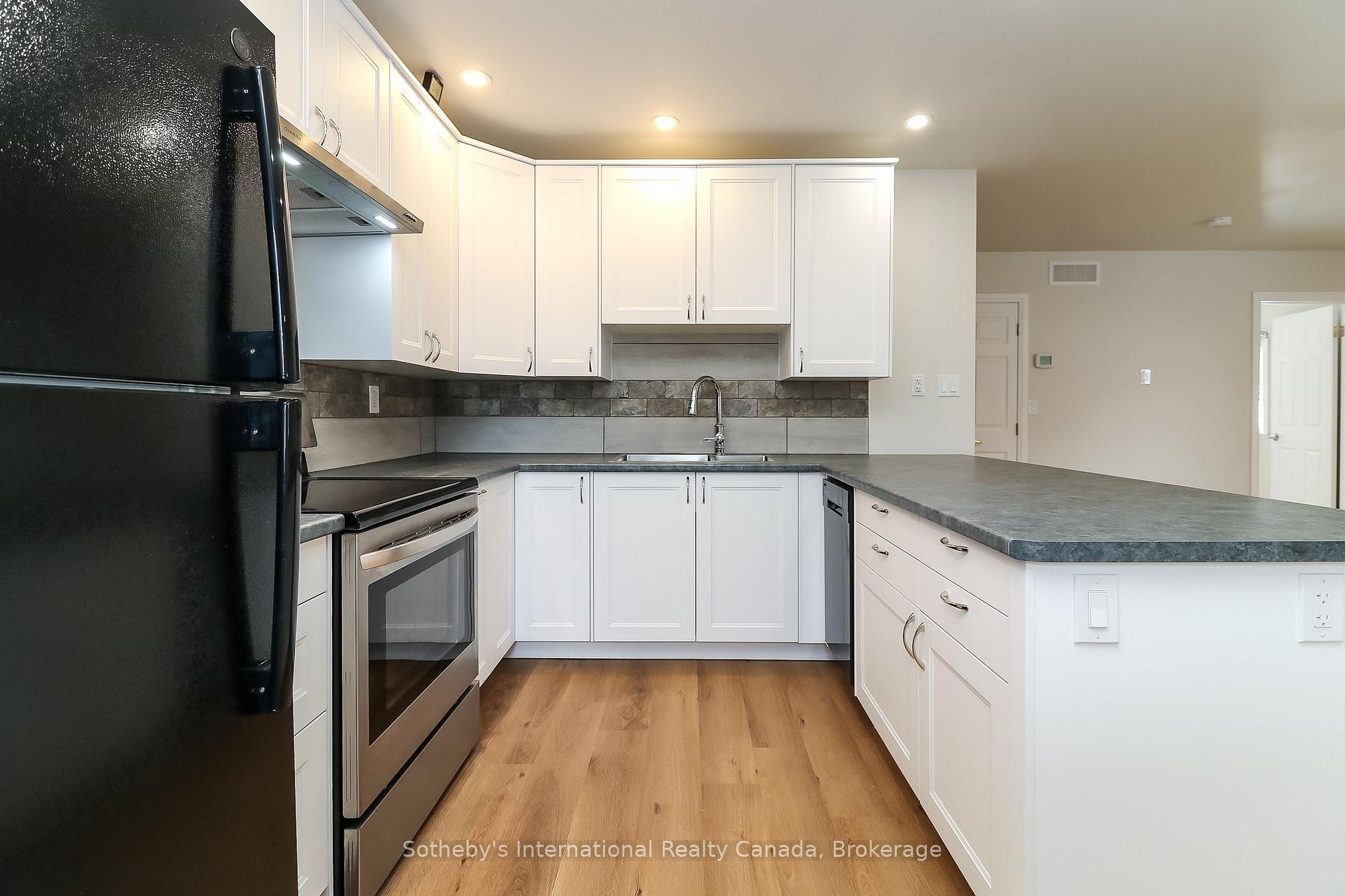 Photo 16 of 58 Cedar Street, Collingwood — HOMEH