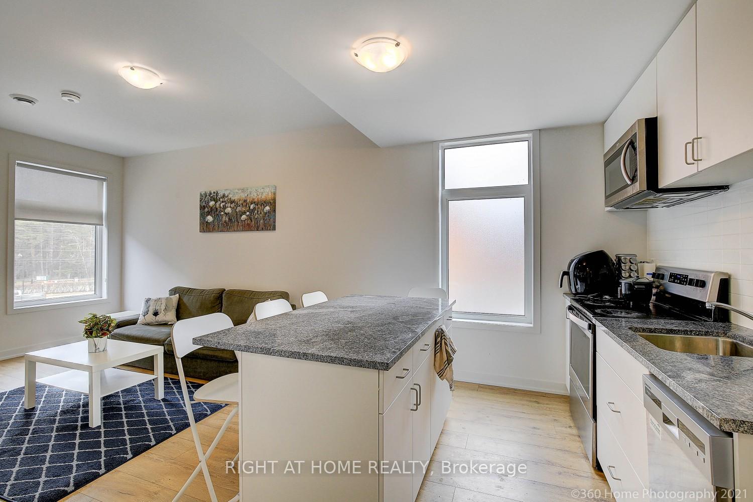 Photo 8 of Unit 47, 1740 Simcoe Street N, Oshawa, Samac — HOMEH