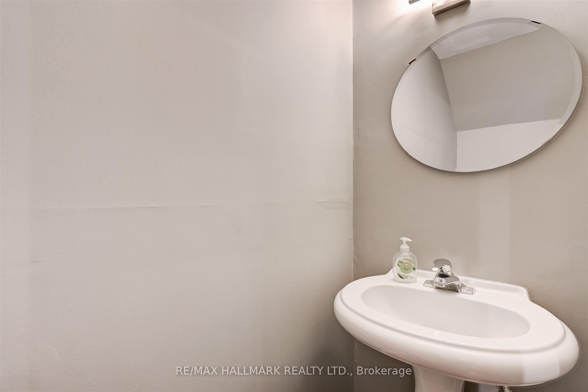 Photo 7 of Unit 8, 2362 Queen Street E, Toronto, The Beaches — HOMEH